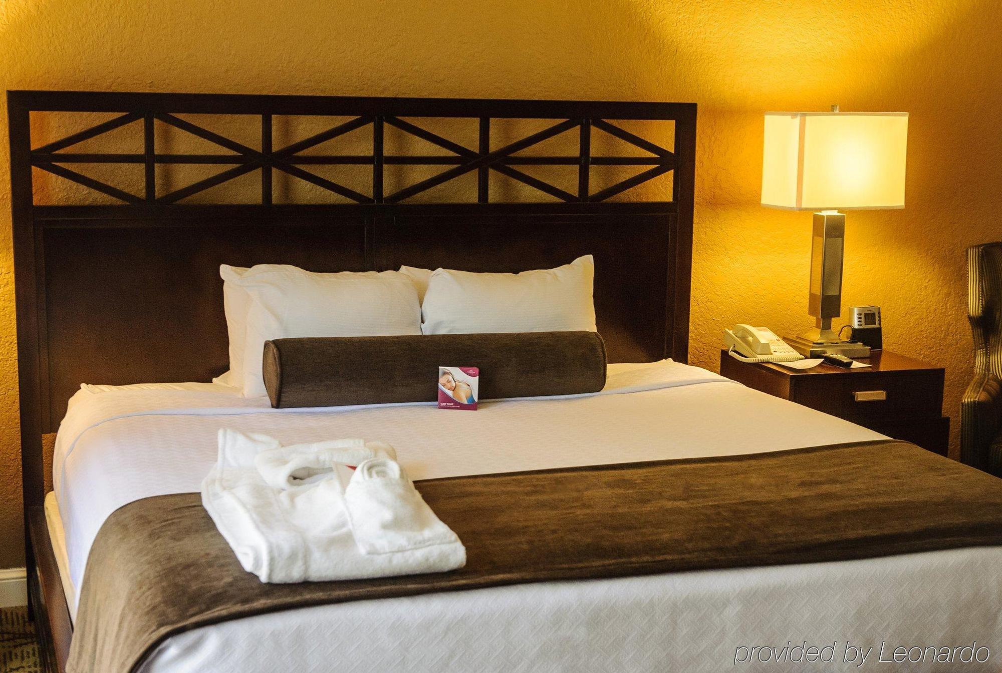 Express & Airport By Ihg