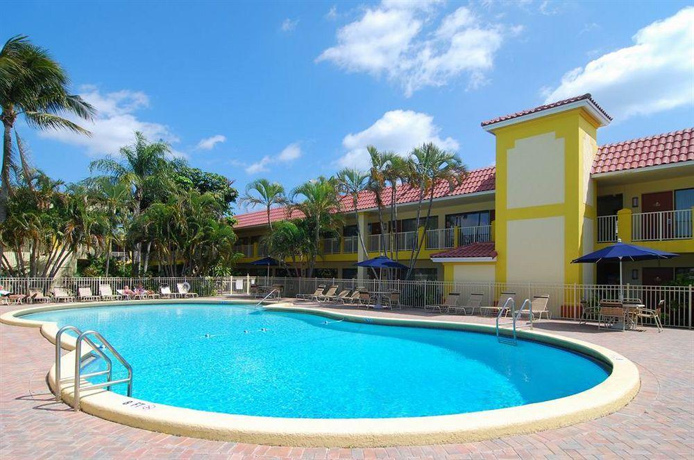 Hotel Oasis Boca Raton