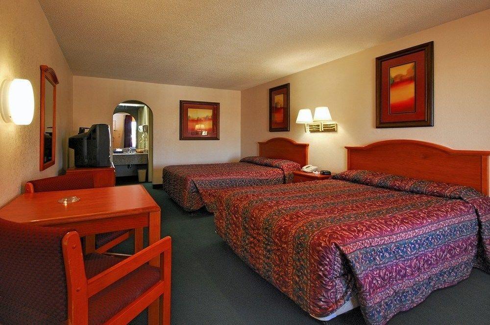 Motel Super 8 - N.a.s. / Corry Area