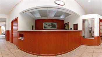 Lodge Econo Airport - Rj Stadium Tampa