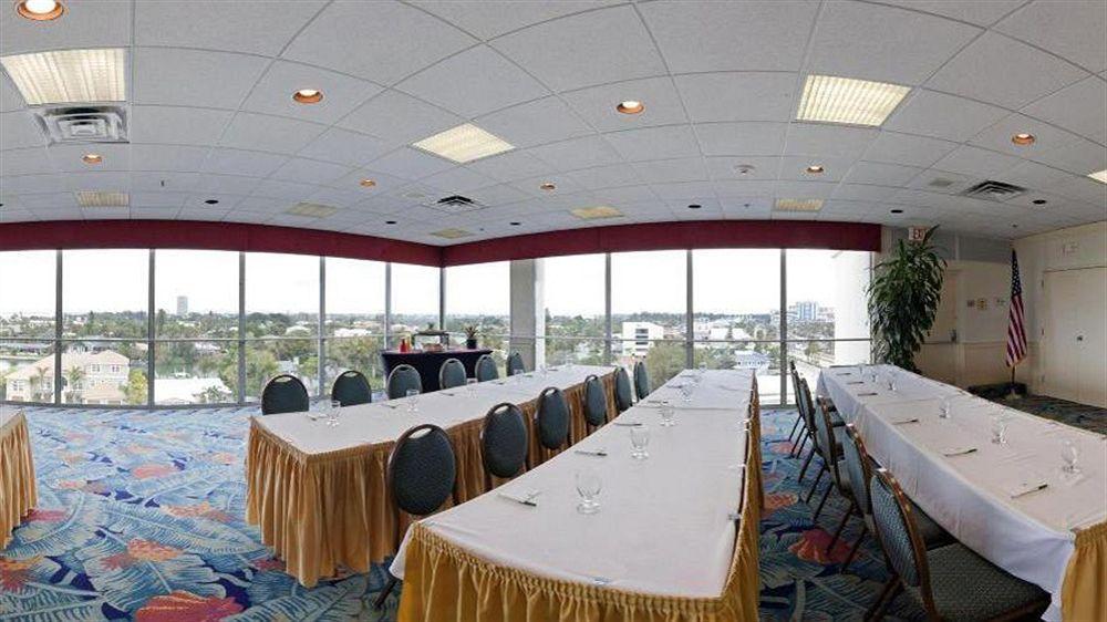 Resort Cirque St Armands Beachside 3*
