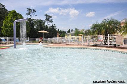 Barefoot'n Resort Kissimmee