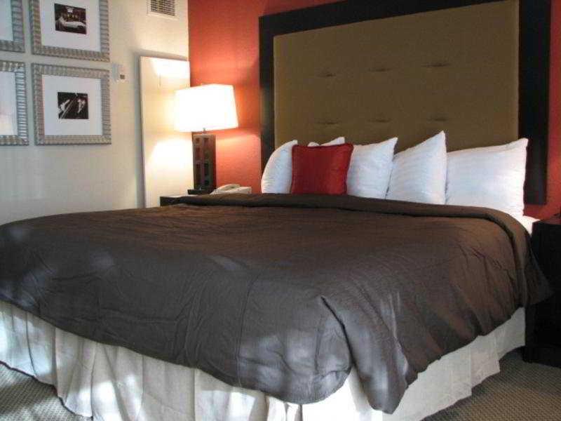 Hotel Sawgrass Grand And Sports Complex