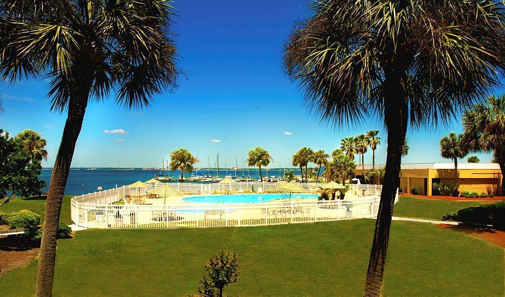 Quality & Bayside Near Pensacola Hotel Gulf Breeze