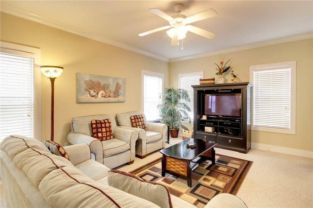 Caribbean Themed In Near Pensacola 3*