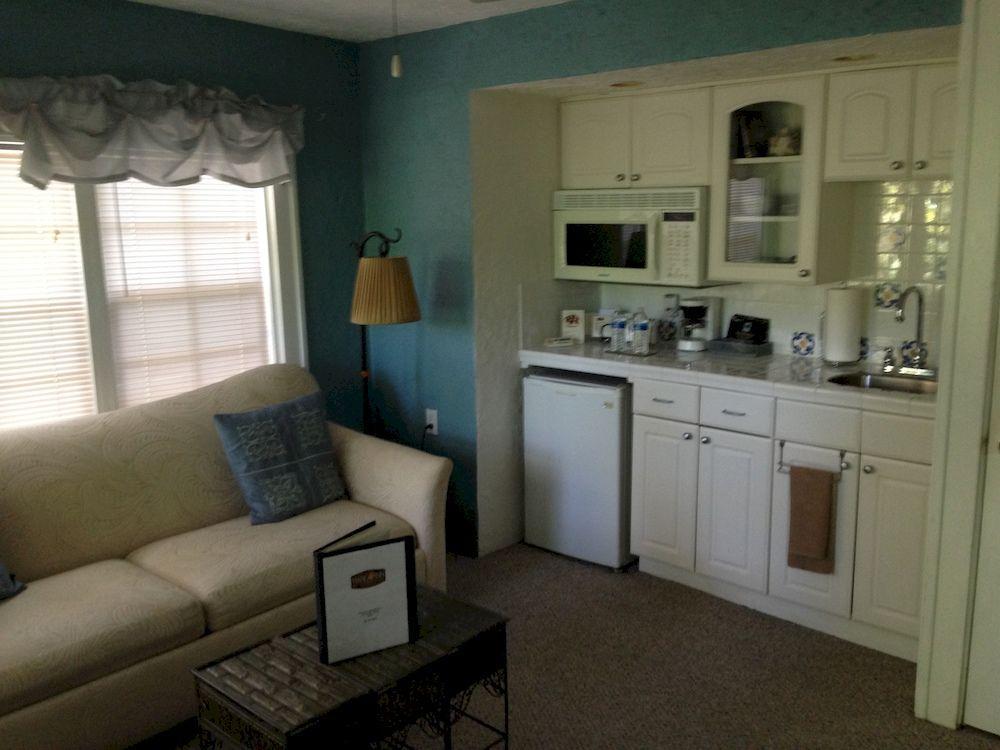 Mango 3* Lake Worth Beach