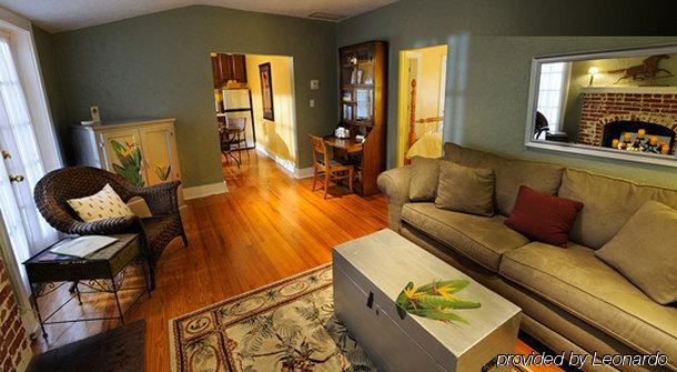 Mango Bed & Breakfast 3*