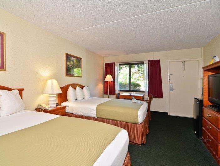 Western Crossroads Hotel DeFuniak Springs