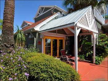 Sea Breeze Manor 3* St. Petersburg