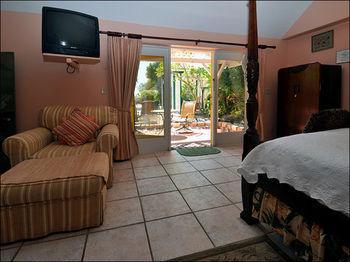 Sea Breeze Manor 3* St. Petersburg