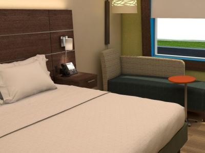 Express & Boynton West By Ihg Hotel 3*