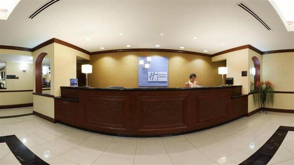 Express By Ihg Hotel Venice
