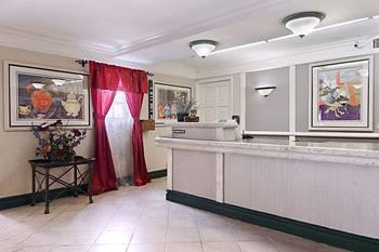 Rodeway Near Ybor - Casino Inn 2*