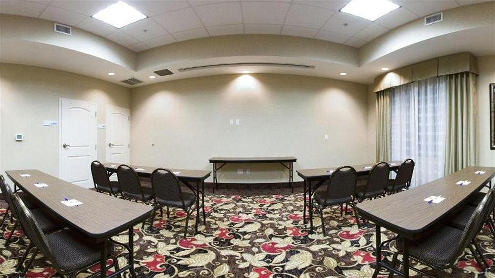 Express & South I-10 By Ihg Hotel 3*