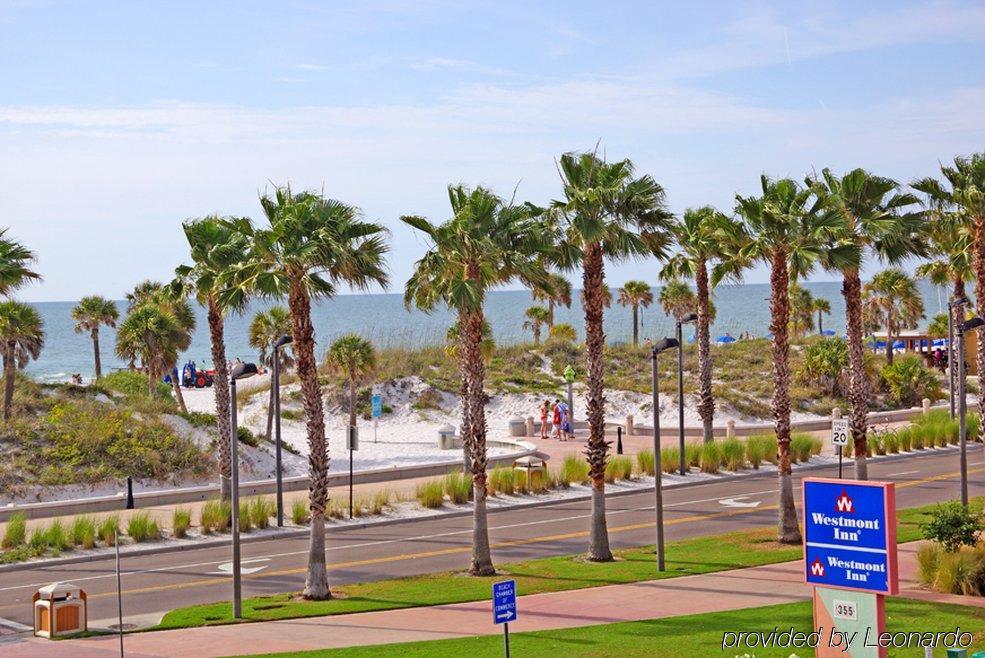 Beachwalk 2*
