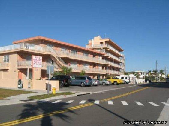 Beachwalk Motel Clearwater Beach