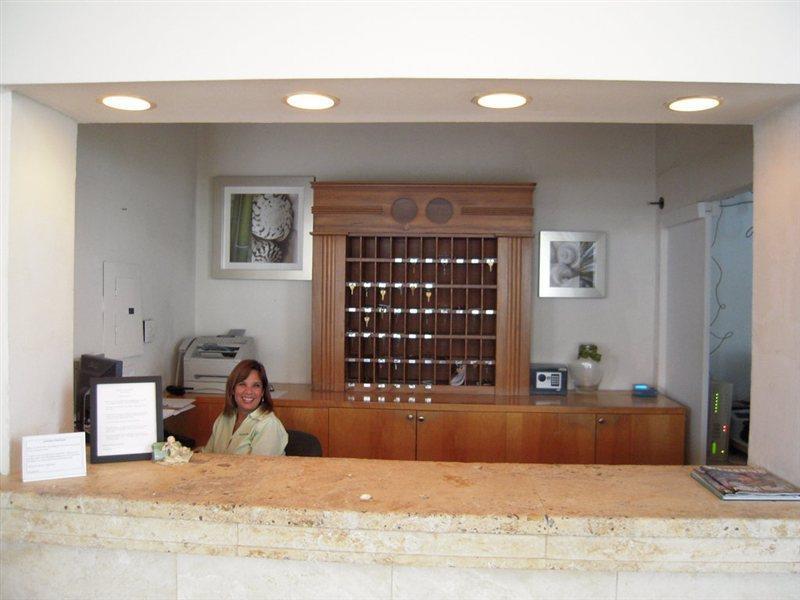 Hotel Greenview By Lowkl