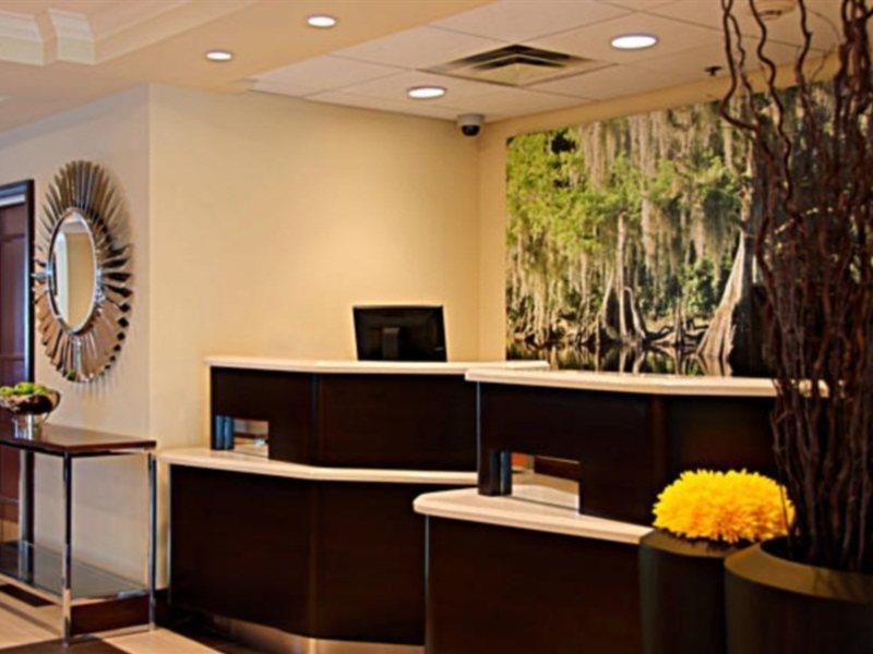 Courtyard By Marriott - Naples