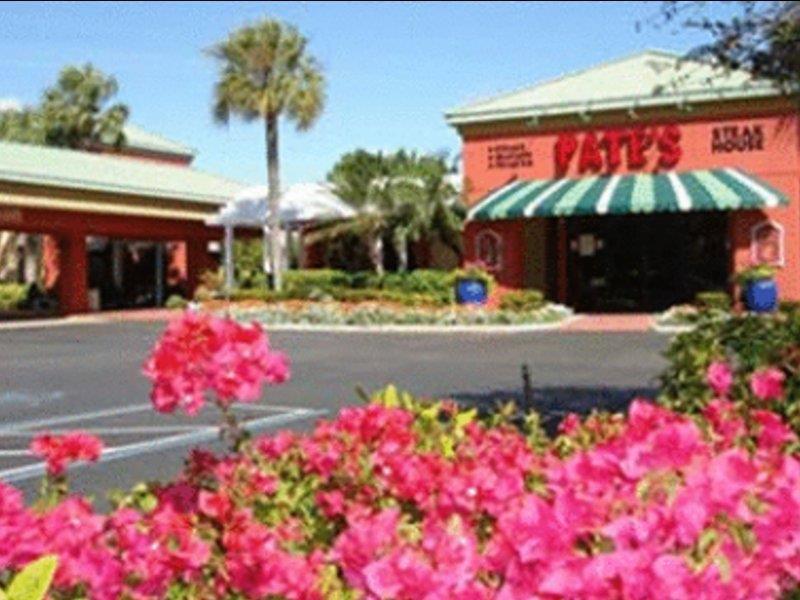 Hotel Collins Naples