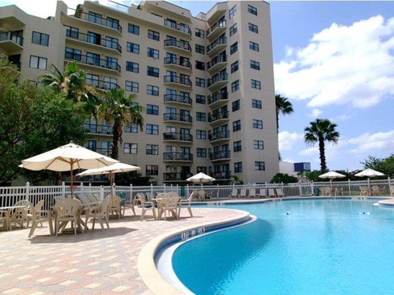 Hotel Enclave Suites, A Staysky & Near Universal