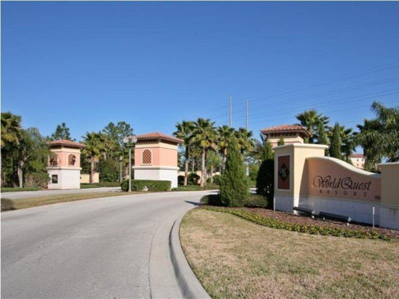 Worldquest Orlando Lake Buena Vista