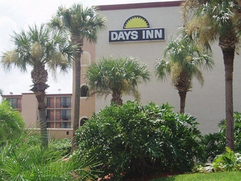 Days By Wyndham Orlando Conv. Center/international Dr Williamsburg
