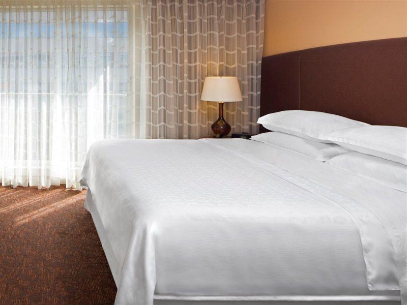 Four Points By Sheraton Airport Westshore