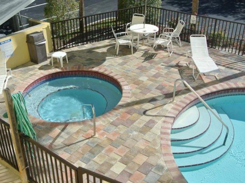 Hotel Days By Wyndham I-75 *