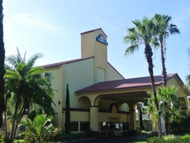 Hotel Days By Wyndham I-75