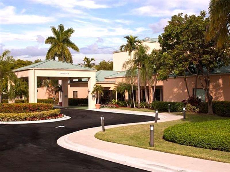 Hotel Courtyard Miami Airport West Doral