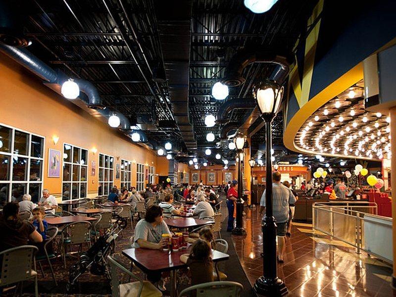 Hotel Disney's All-star Movies Four Corners