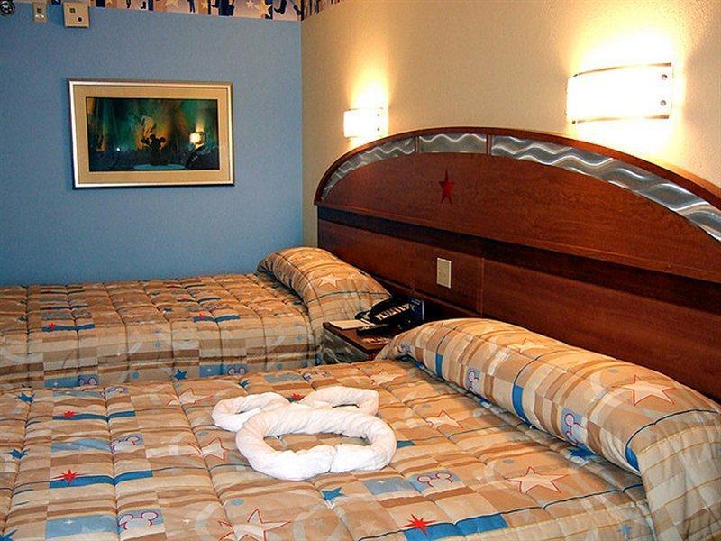 Hotel Disney's All-star Music 3*