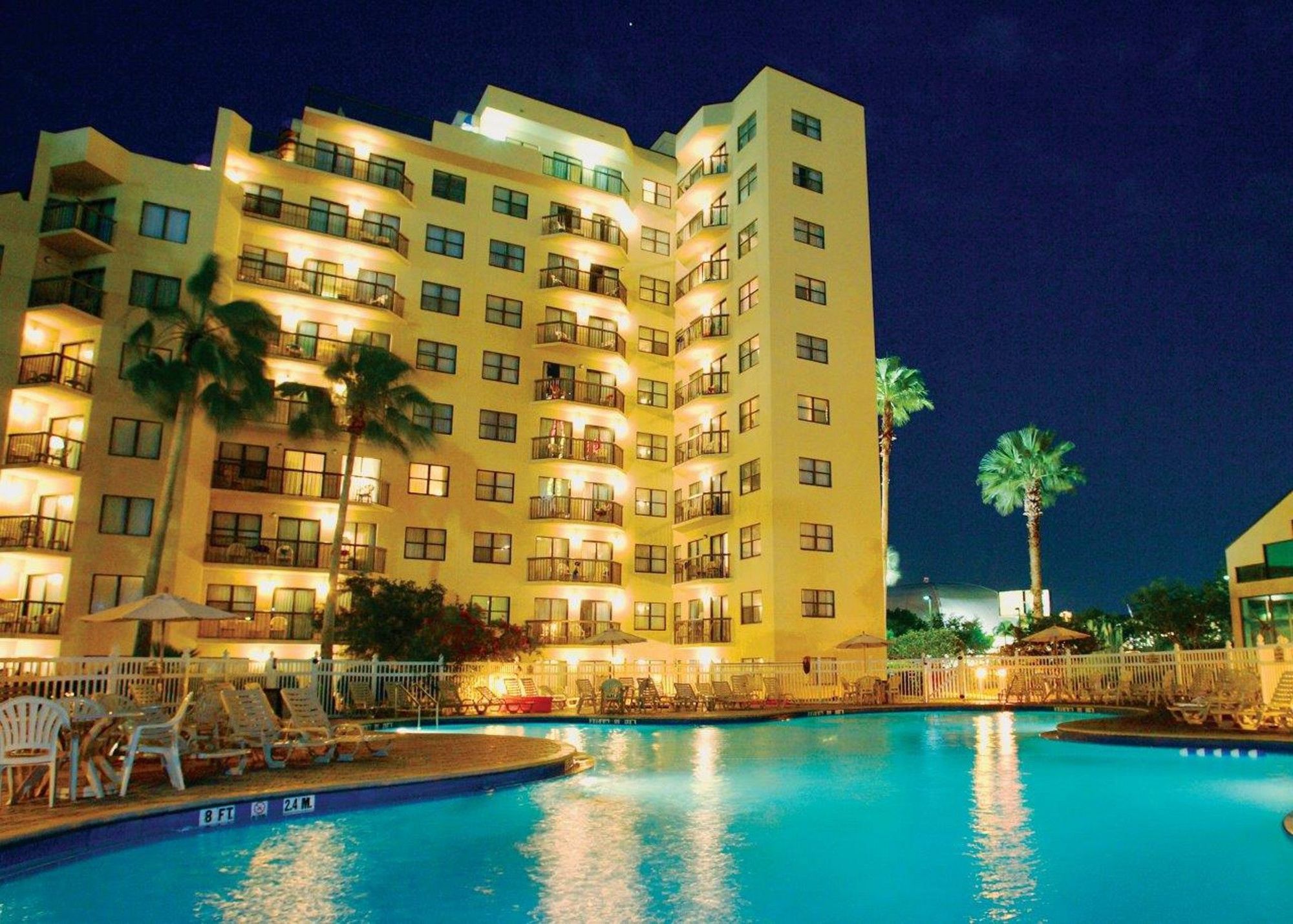 Hotel Enclave Suites, A Staysky & Near Universal Orlando