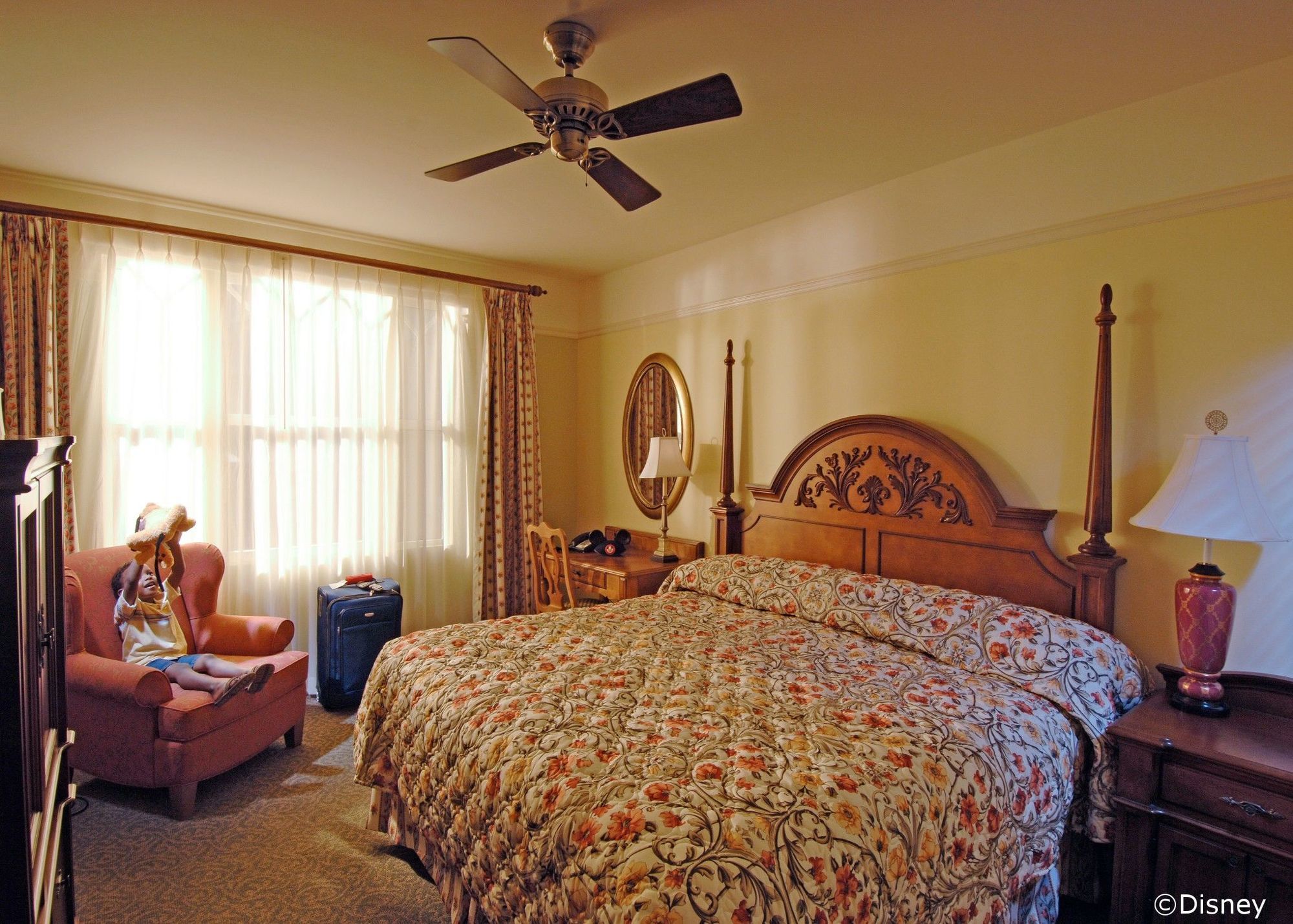 Disney's Saratoga Springs &