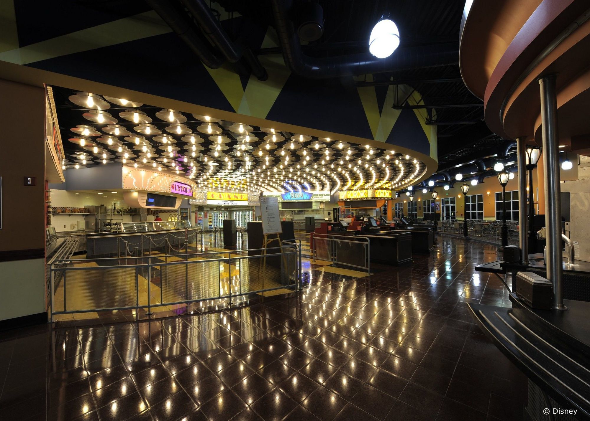 Hotel Disney's All-star Movies Four Corners