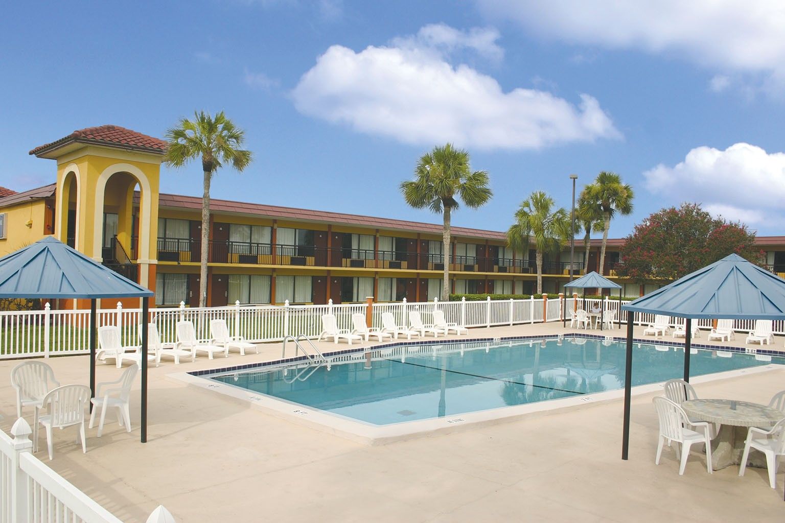 Hotel Red Roof Plus+ St. Augustine