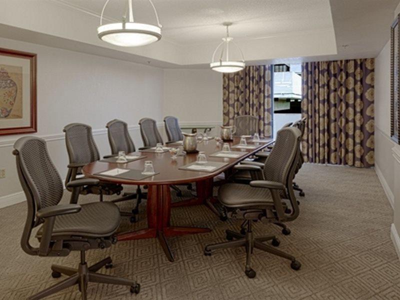 Hotel Embassy 4*