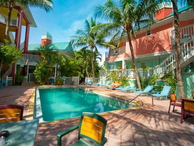 Inn Lighthouse Resort: & 3*