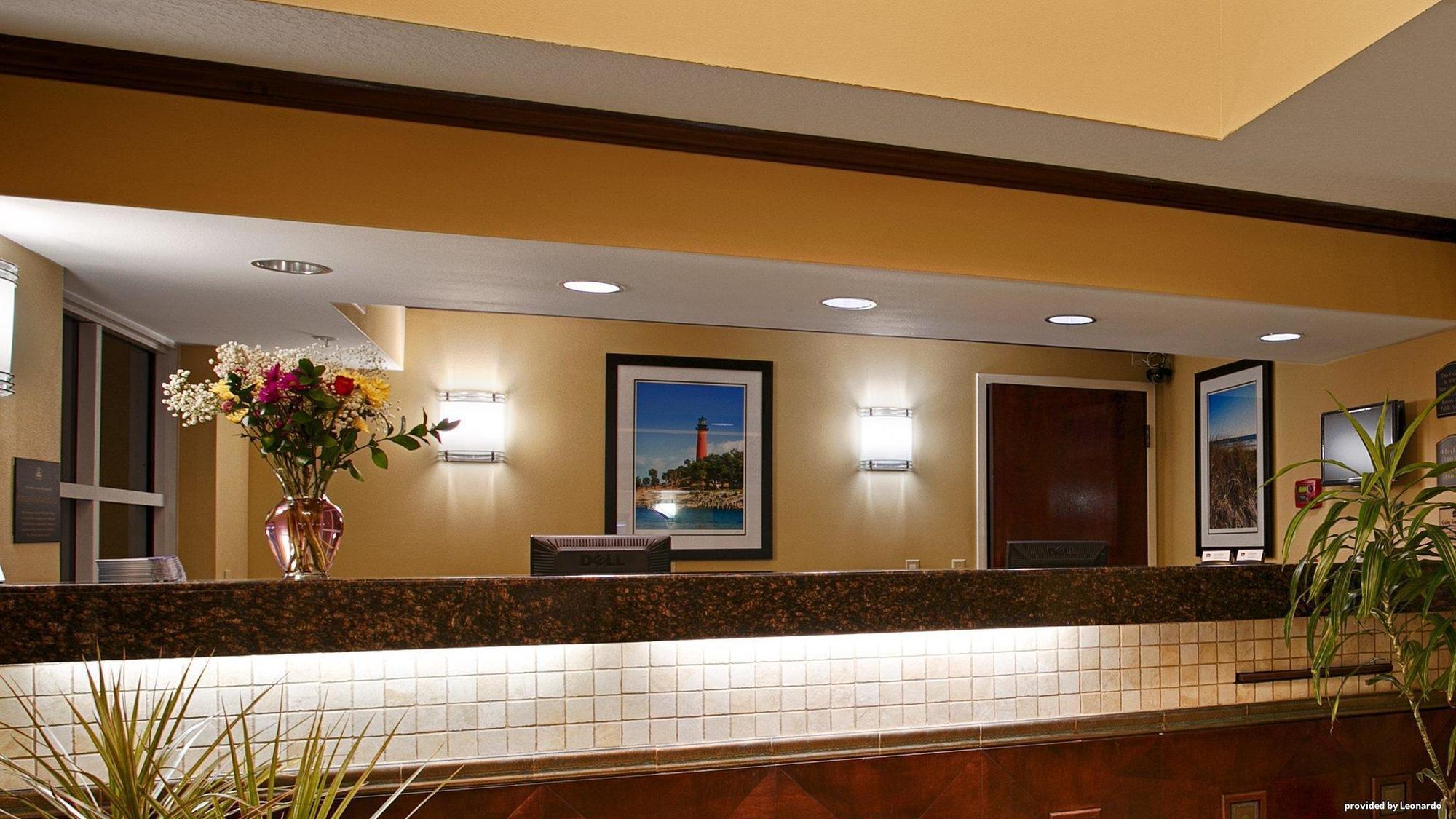 Hotel Western Intracoastal 3*