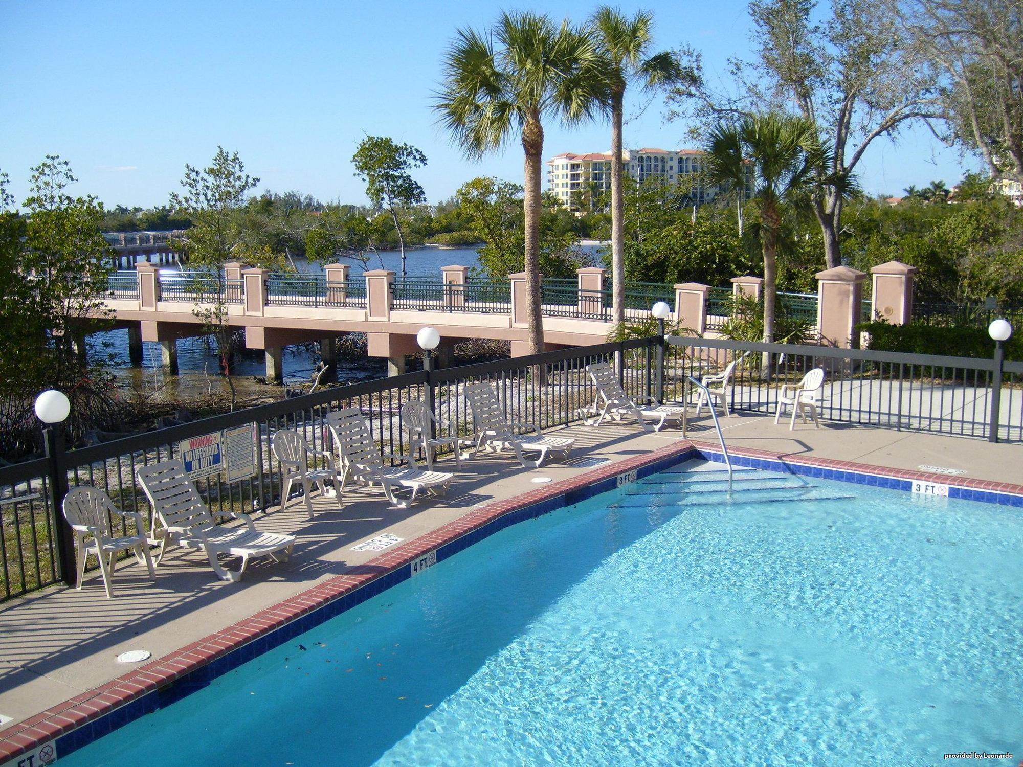 Hotel Western Intracoastal