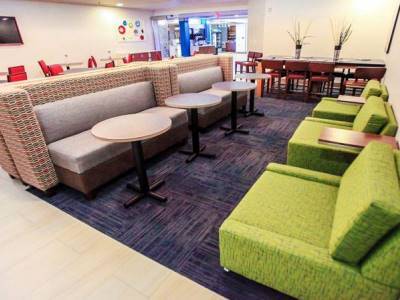 Express Daytona - Speedway, An Ihg