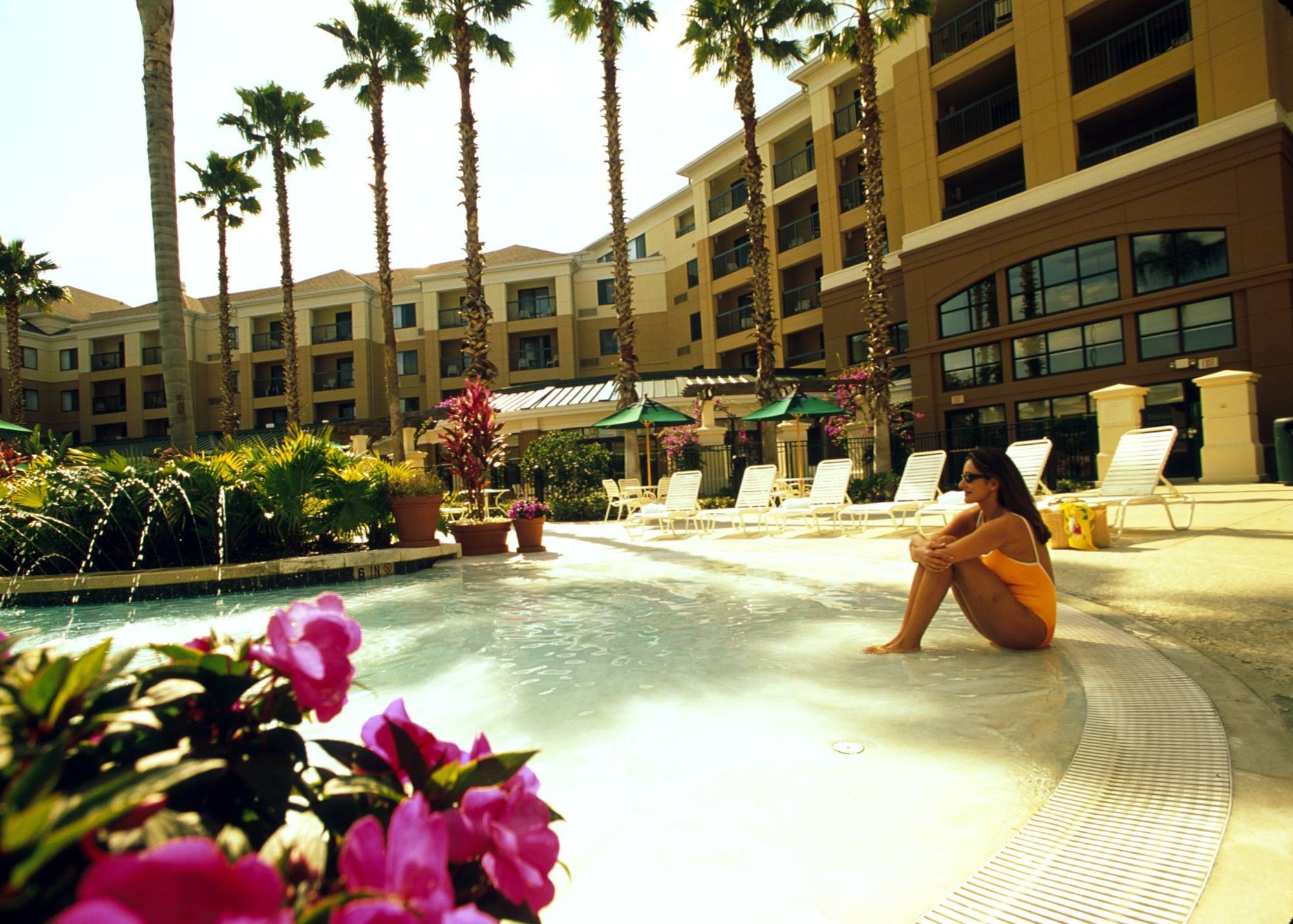 Hotel Courtyard By Marriott Orlando Buena Vista In The Marriott Village 3*