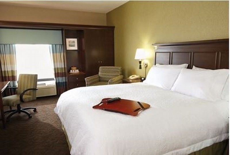 Hotel Country & By Radisson, I-95 South, Fl Jacksonville