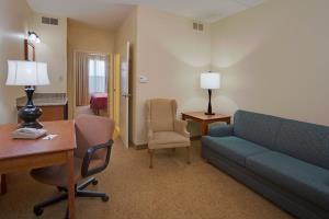 Country & By Radisson, Airport, Fl Hotel 3*