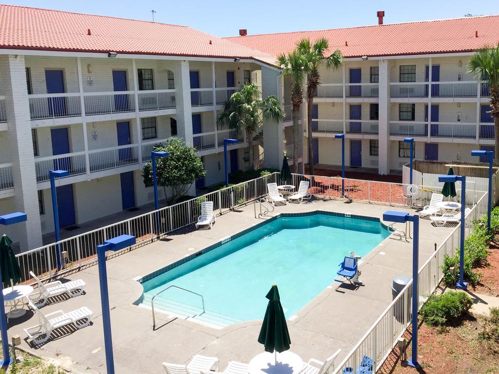 Soho Inn And Suites Jacksonville North