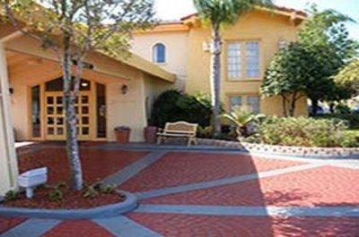 Hotel La Quinta Airport Stadium Westshore 3*