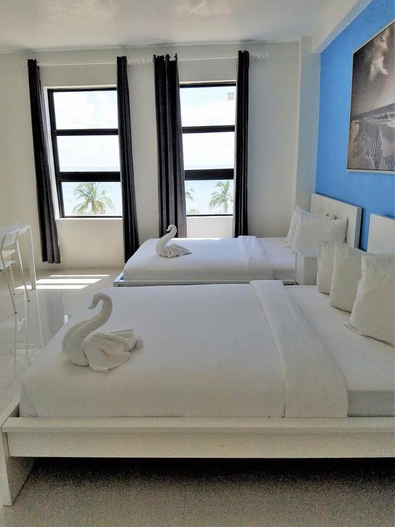 Beachfront W/pool *