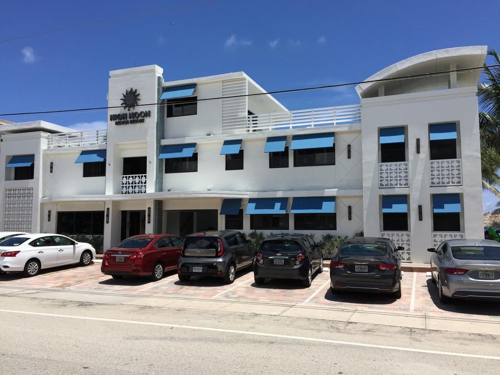 High Noon Hotel 4*