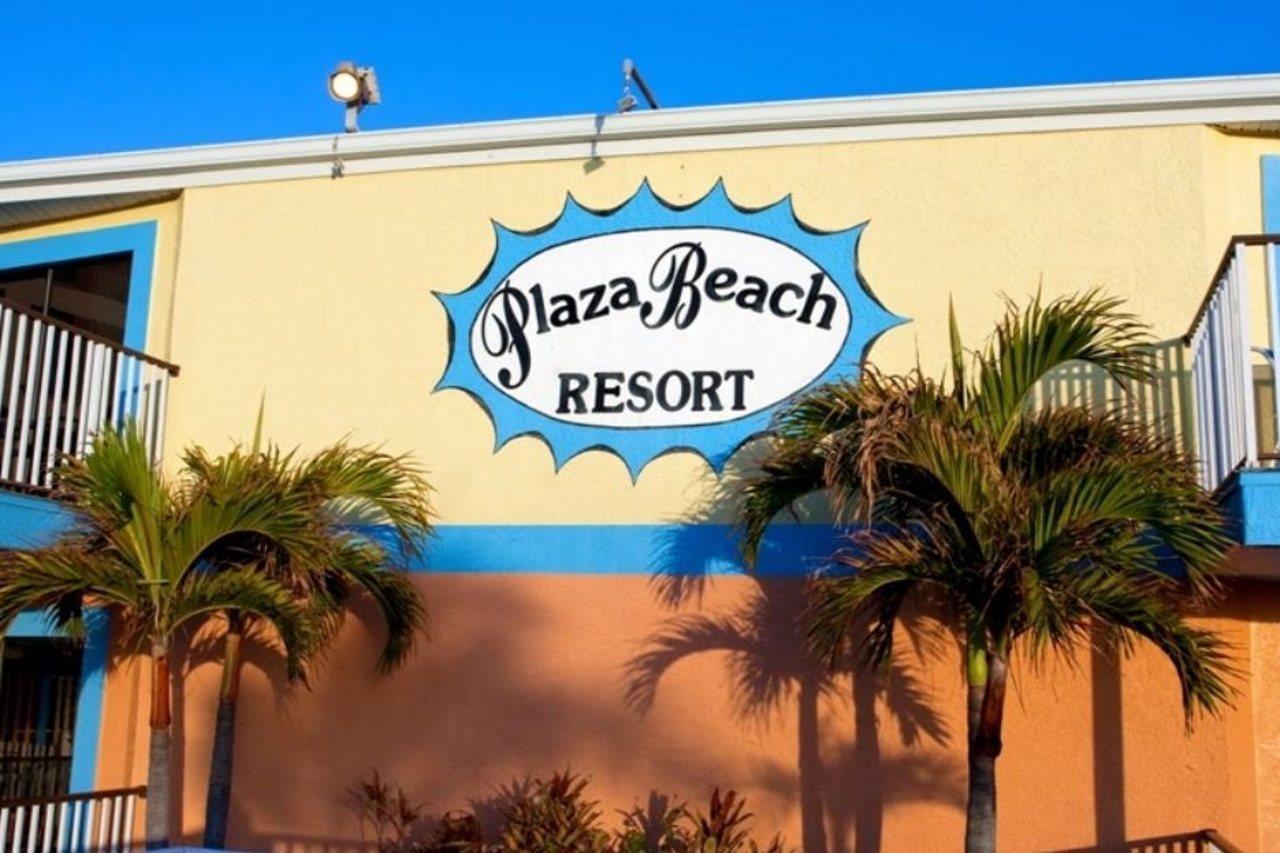 Resort Plaza - Beachfront