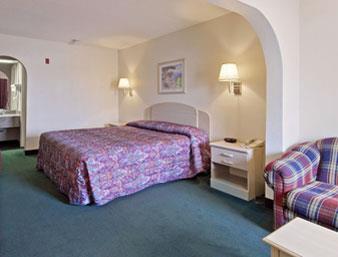 Super 8 - N.a.s. / Corry Area Motel 2*